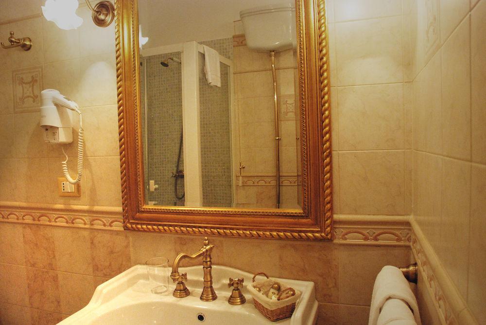 Barberini Suites Рим Экстерьер фото